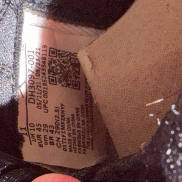 Nike Air Jordan 1 Retro High OG Hand Crafted Black Brown (Men's) size 11 - Picture 10 of 11